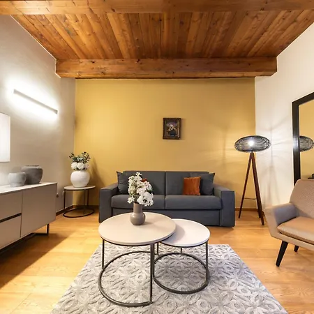 Deluxe In Palazzo Storico - Centro - Alghero Apartment Sassari